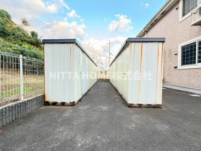 サンライズ福田Ｂのエントランス|外部トランクは無料で使用OK●