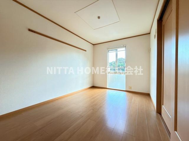 サンライズ福田Ｂの内装|独立した６帖の洋室が２部屋あります◇