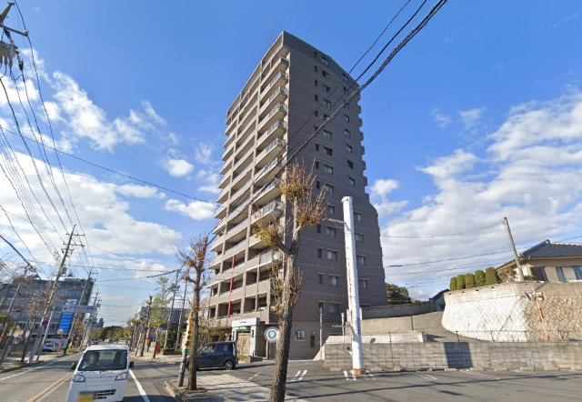 ポレスター医大前の外観