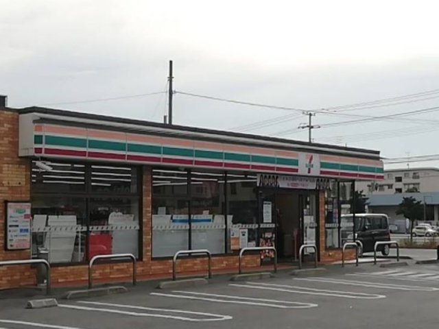 レオパレス飛躍館の周辺