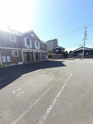 オルテンシア・ハルディンＡの駐車場