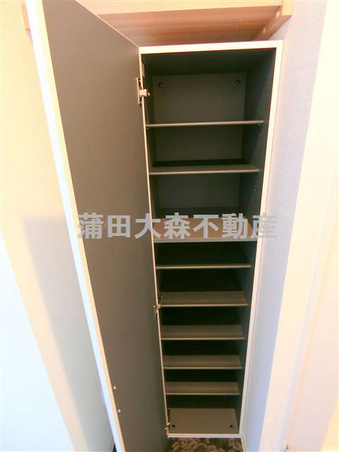 M-1Tokyoエムワントウキョウ鵜の木の設備|玄関収納