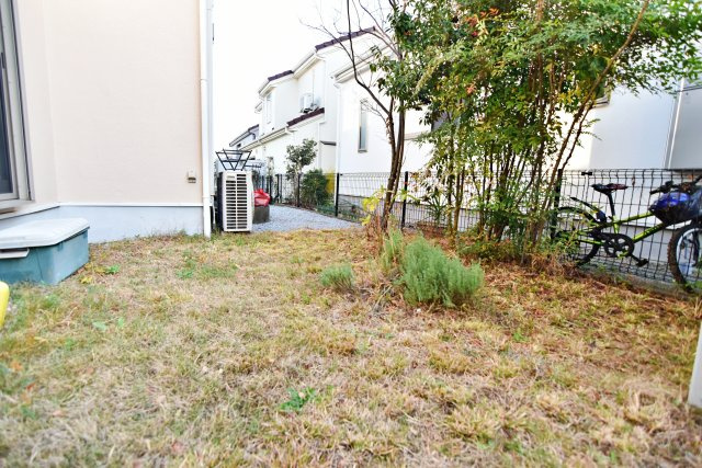 戸建ならではのお庭もあります