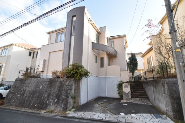 山王ガーデン分譲地
～令和３年８月外壁・屋根塗装工事済み～