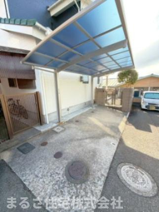 月見ヶ丘3丁目　中古戸建の駐車場