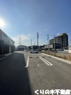 【駐車場】 | ビションフリーゼⅡ | 駐車場に車を止められます