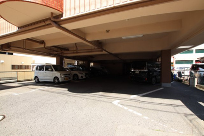 【駐車場】 | 安田ビル