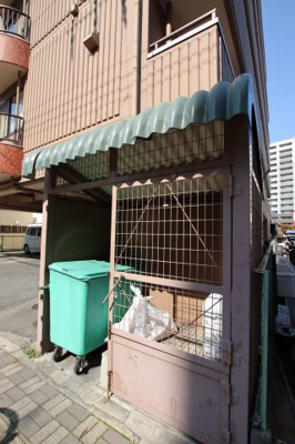 【その他共用部分】 | 安田ビル | 敷地内ゴミ捨場