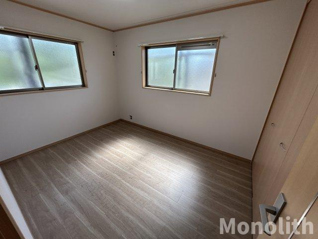美木多上戸建賃貸の洋室