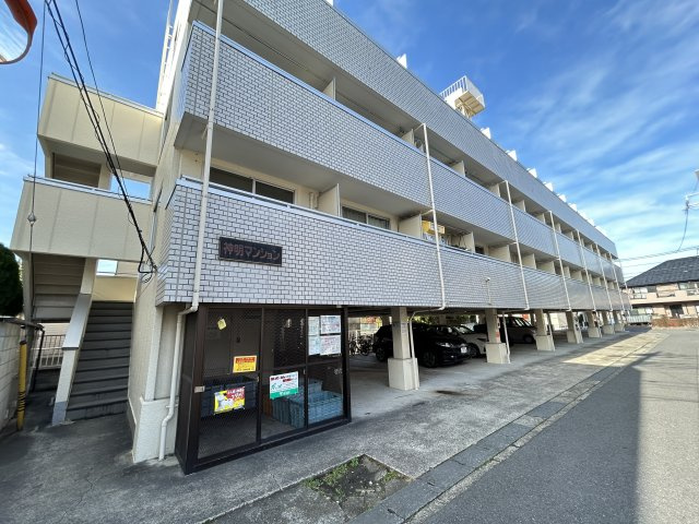 神明マンションの外観