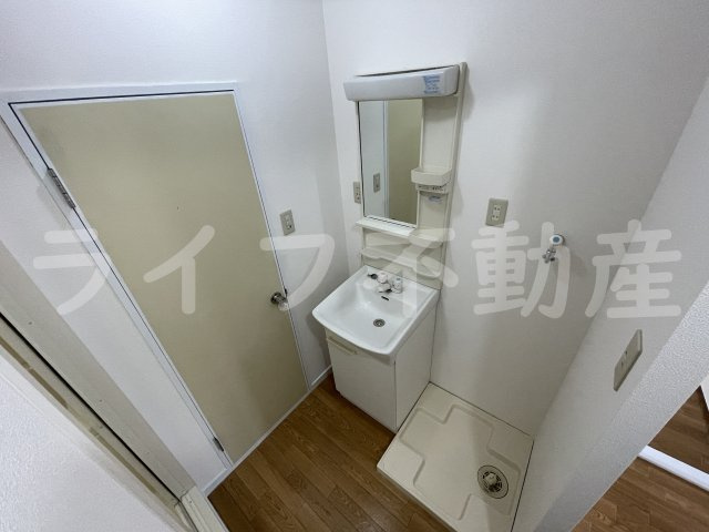 エステートピアイワサキの洗面所|忙しい朝には欠かせない洗面所です