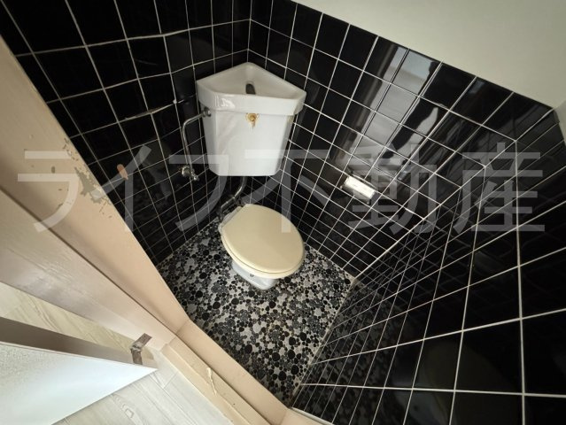 メゾン東花園のトイレ|コンパクトで使いやすいトイレです