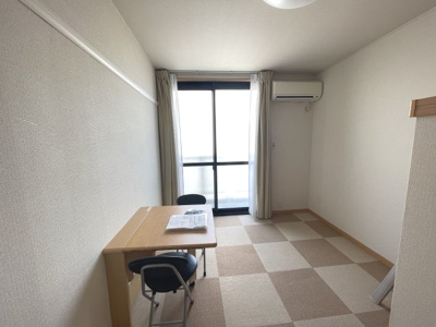 【居間・リビング】 | レオパレス豊里Ⅱ | 使いやすいリビングです