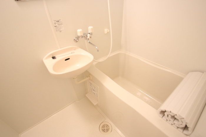 フローラ・フジタの浴室