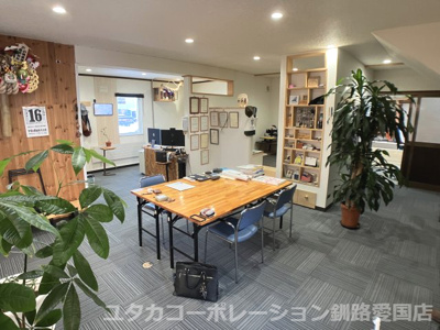 【その他】 | 新栄町9-10事務所兼住宅 | 1階応接スペース！デスク・休憩スペースと隣り合った空間です。