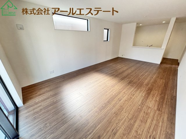 加古郡播磨町北本荘6丁目　9期　　山陽電鉄「別府駅」徒歩17分の居間・リビング