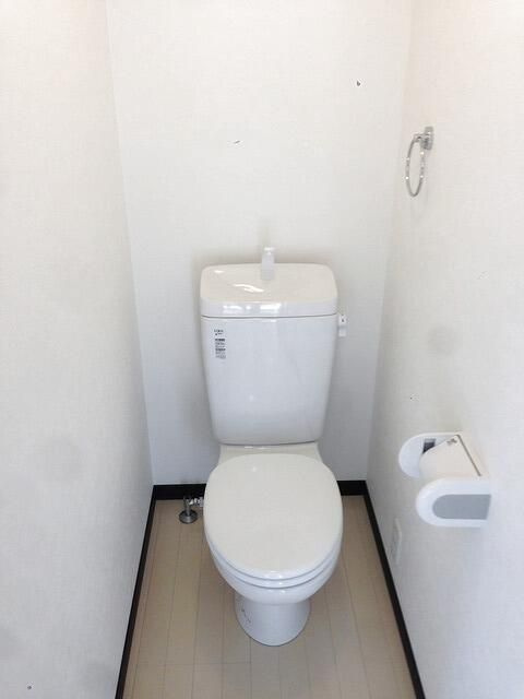 ルミエール北千住のトイレ