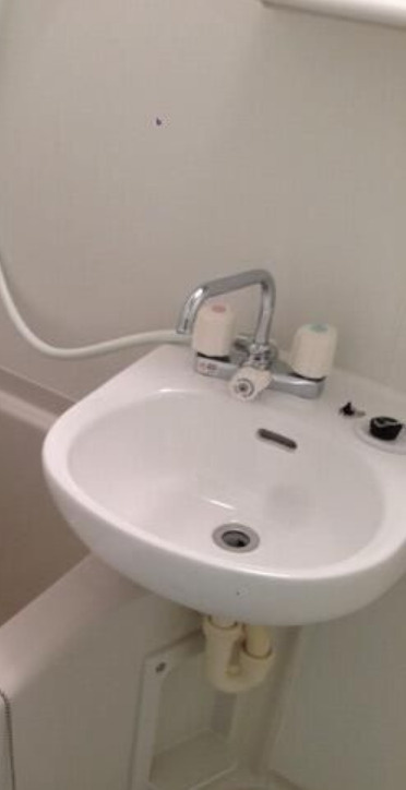 ルミエール北千住の洗面所