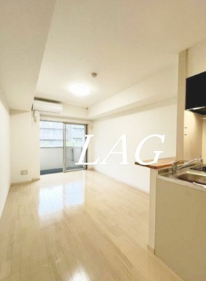 【居間・リビング】 | Ｐｒｅｍｉｅｒ | 洋室のお部屋です。