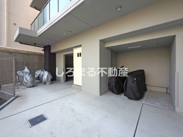 エスリードレジデンス梅田デュオの駐車場