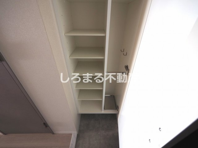 エスリードレジデンス梅田デュオの収納