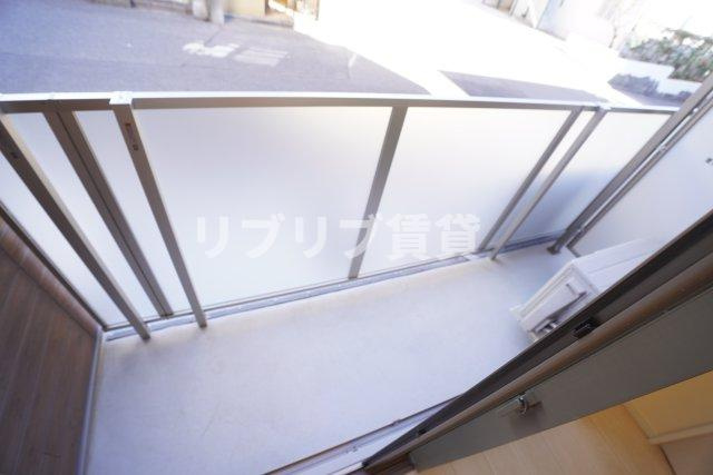 コモイルソーレ弁天のバルコニー