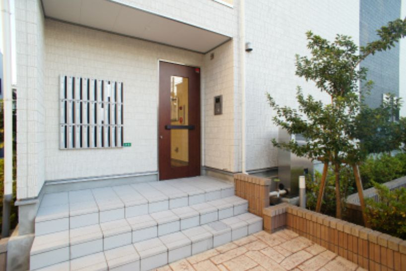 リブリ・レジデンス大木のエントランス