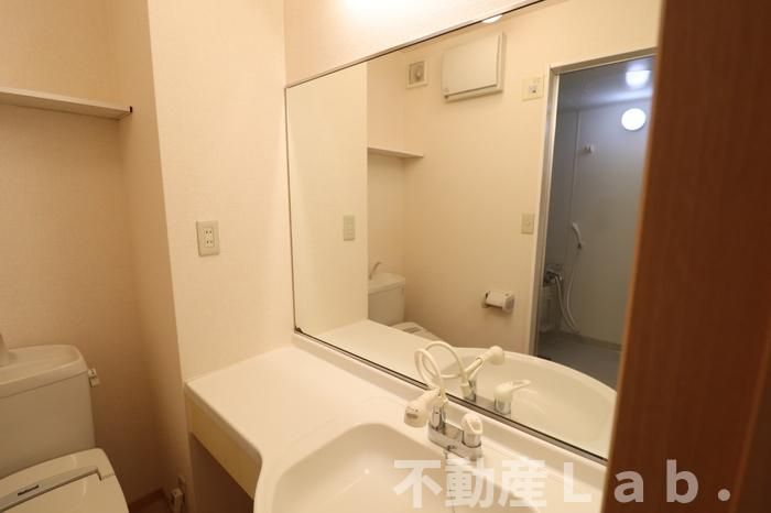 セジュールカトレアの洗面所