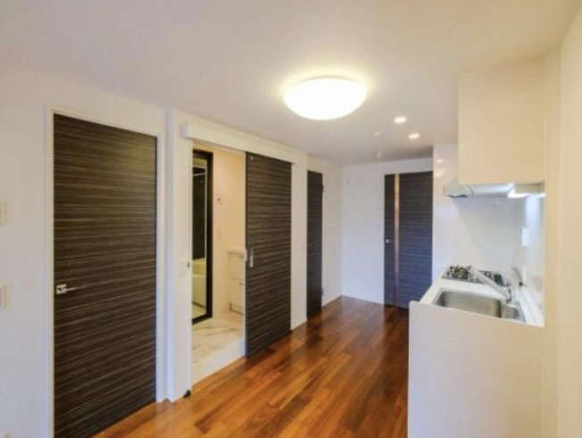 【居間・リビング】 | カーサ常盤台 | 快適な居住空間を演出し、都市型生活をより潤いある時間へ代えてくれます。