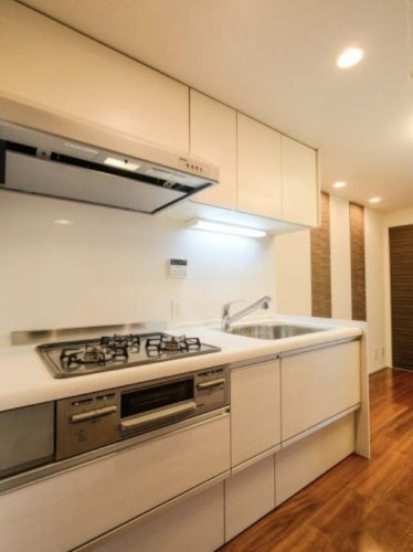 【キッチン】 | カーサ常盤台 | 快適な日常を支える機能性と強さがひとつになったキッチンです。