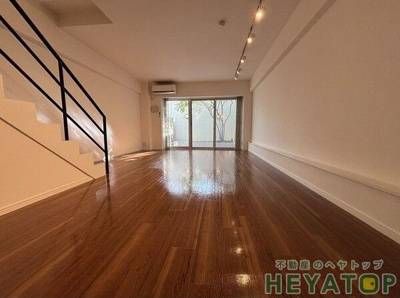 【居間・リビング】 | トランセット覚王山 | ＬＤＫ２３.９帖