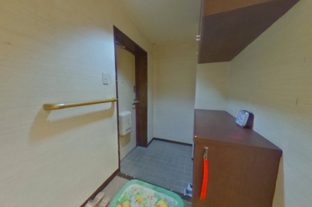 ６６３０４　チサンマンション岐阜雲井町の玄関