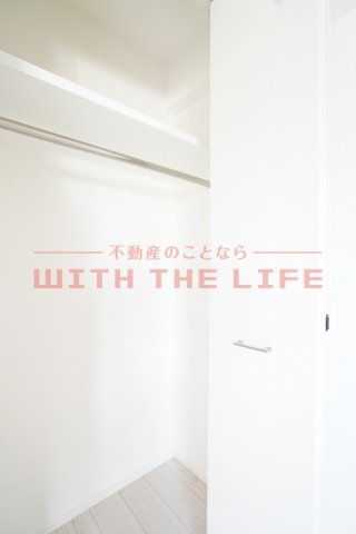 グランフォーレ久留米駅プレミア【キャッシュバック対象物件】の収納|小物を収納するのに便利です