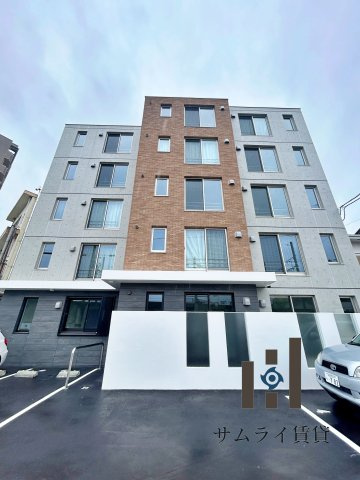 quador名古屋城駅