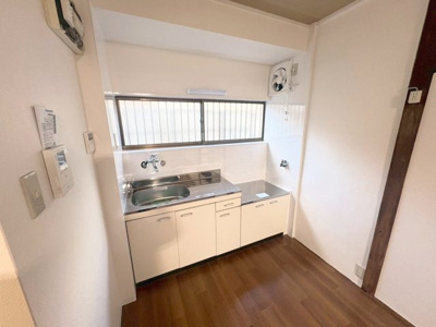 【キッチン】 | 豊中市中桜塚3丁目貸家