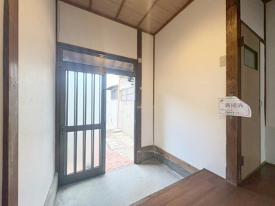 【玄関】 | 豊中市中桜塚3丁目貸家