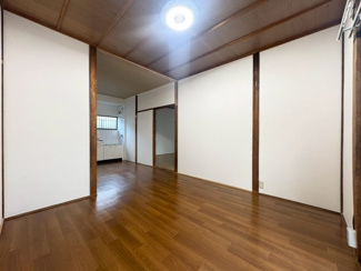 【居間・リビング】 | 豊中市中桜塚3丁目貸家