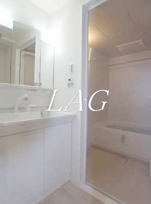 【洗面所】 | グレイスコート練馬 | 洗面台です。