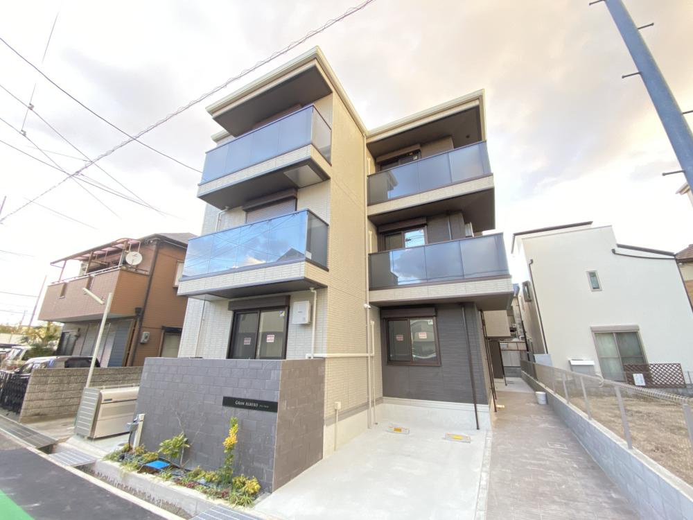 グラン　アルベロ