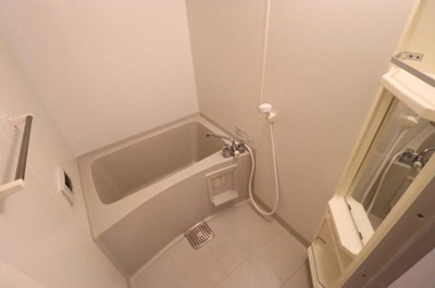 【浴室】 | コモド八ヶ崎 Ａ・Ｂ | 浴室