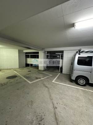 【駐車場】 | ブルク六義園