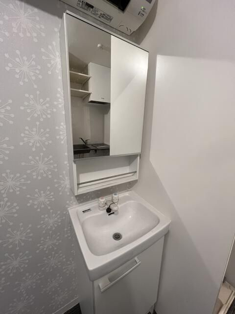 ＶＡＲＹ｀ｓ北千住の洗面所