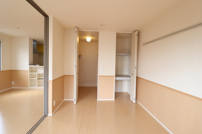 フォレストヒルズの内装|ウォークインクローゼット