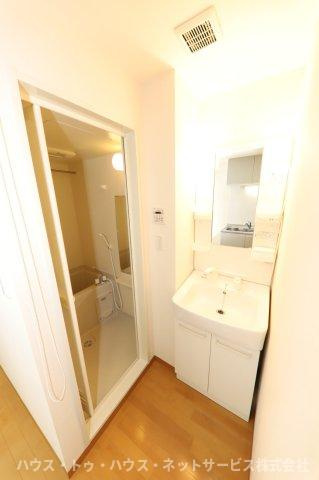 セナリオフォルム柏Ⅶの洗面所