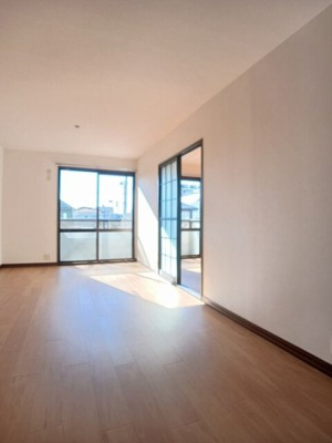 【内装】 | フレグランス大内 | 内装です