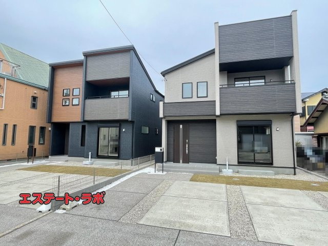 豊田市高岡本町南　新築分譲住宅　全2棟　1号棟の外観|●完成物件の内覧受付中。
お気軽にお問合せください♪