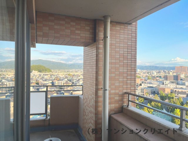 タワーグランデCHAのバルコニー