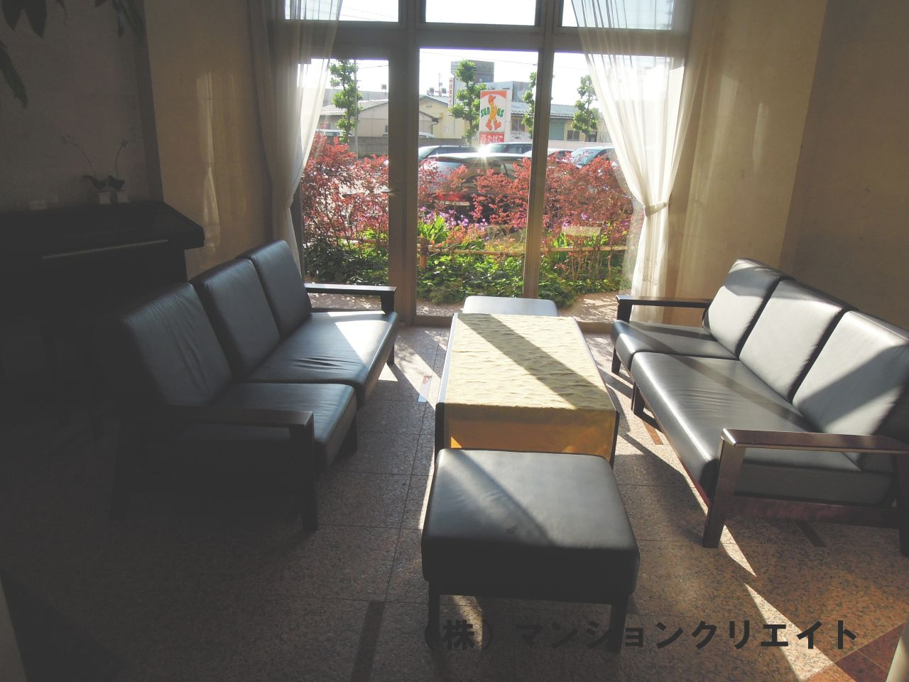 タワーグランデCHAのロビー