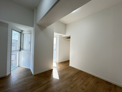 【洋室】 | サンシティ稲熊ガーデン | 約5.5帖