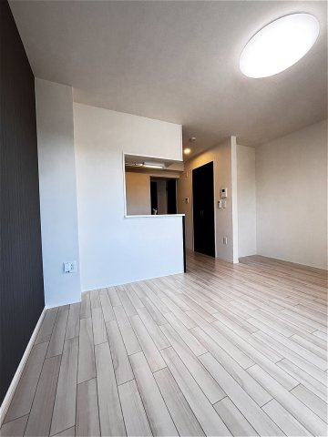 ルミナスピュア神戸の居間・リビング